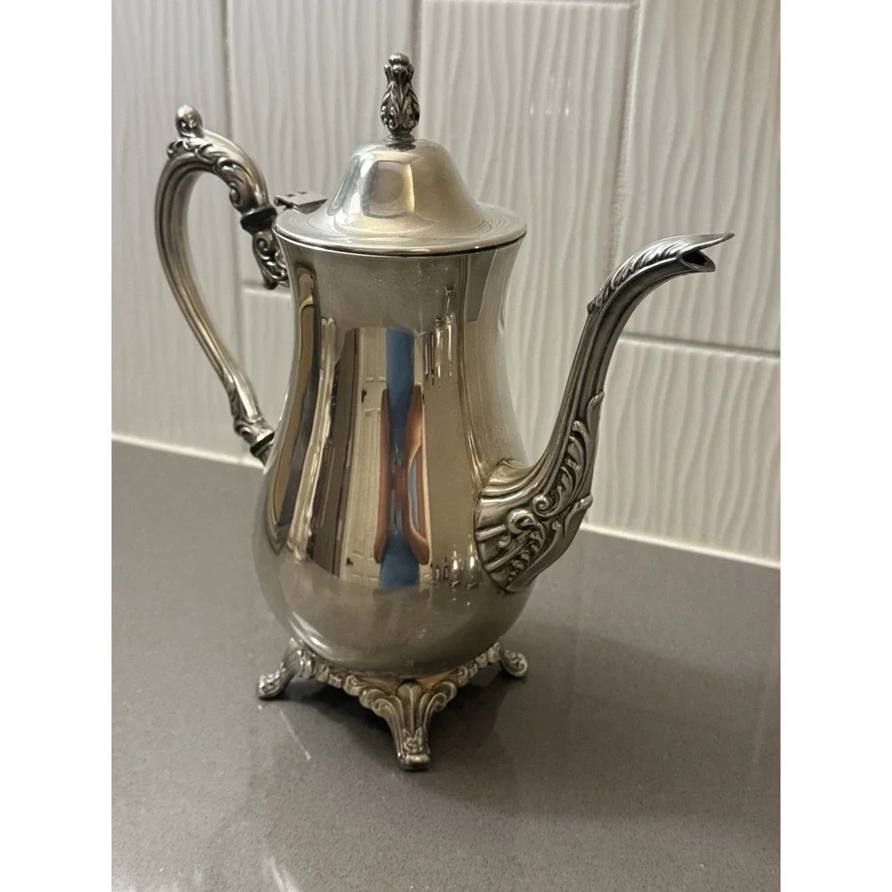 Oneida beautiful vintage